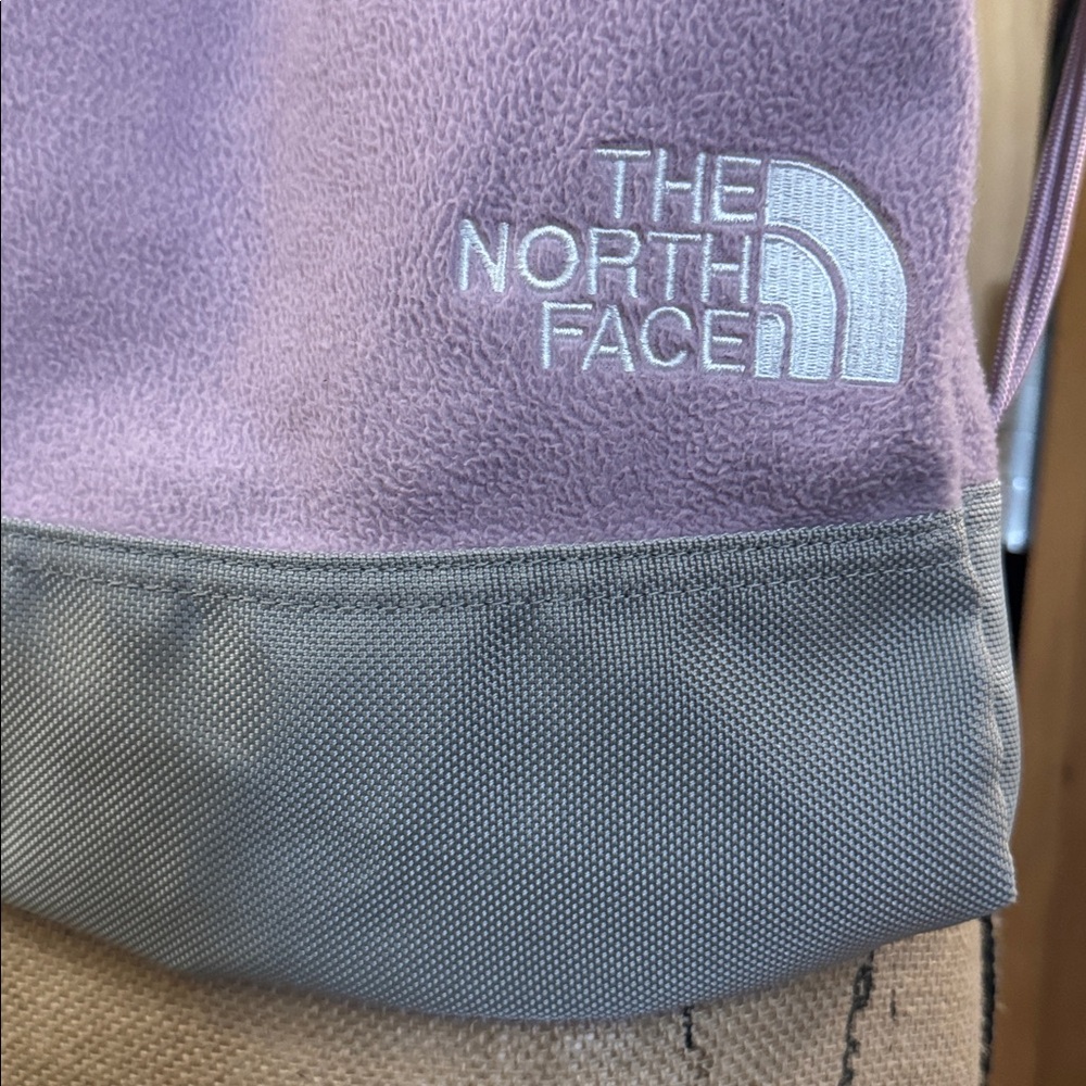 The North Face Cinch Pull String Closure Backpack… - image 7